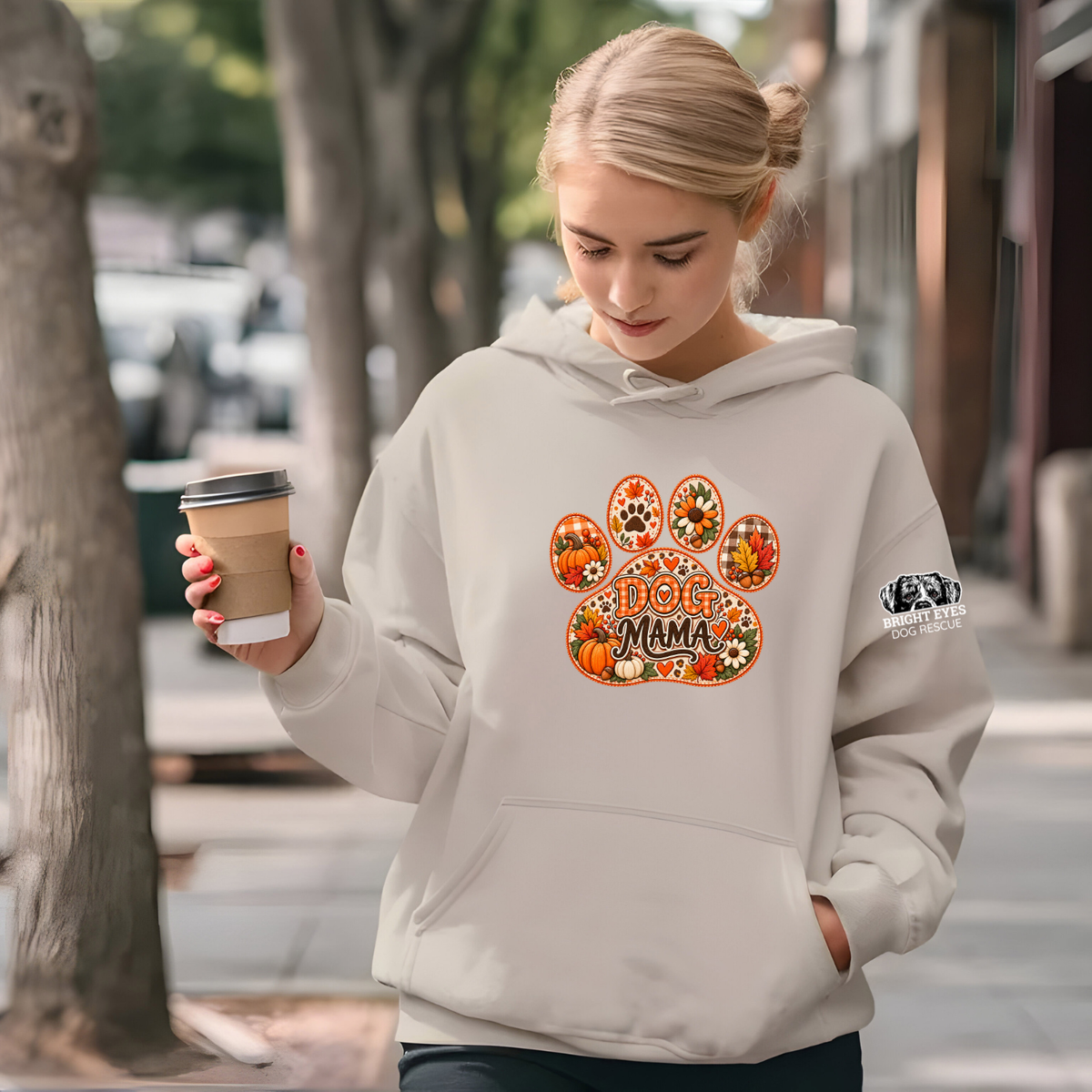 Dog Mama fall paw print t-shirt